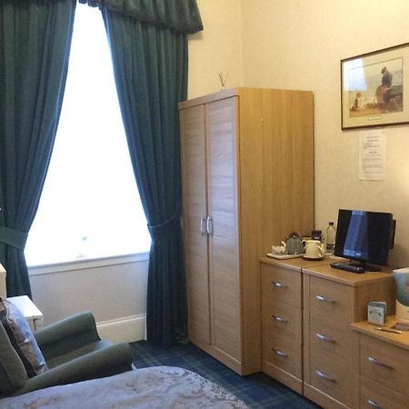 Crawfords Guest House Peterhead Dış mekan fotoğraf