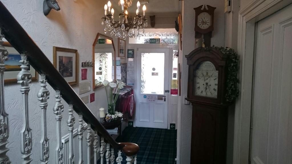 Crawfords Guest House Peterhead Dış mekan fotoğraf